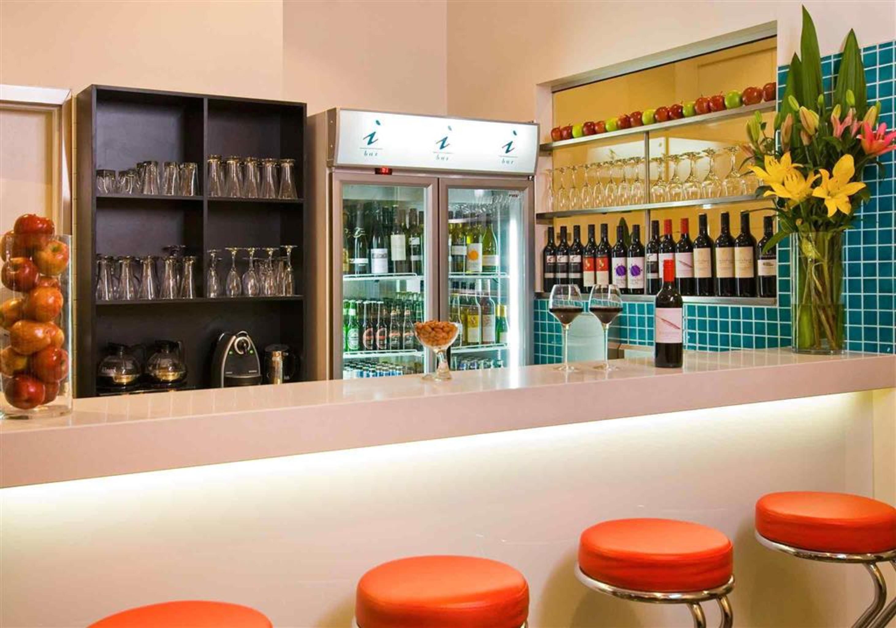 Ibis Sydney World Square Hotell Exteriör bild