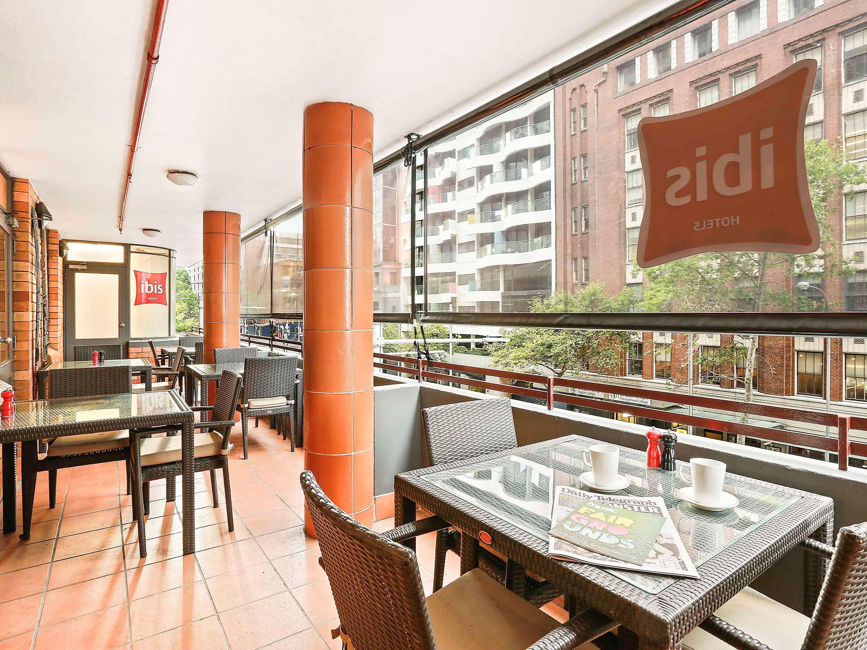 Ibis Sydney World Square Hotell Exteriör bild