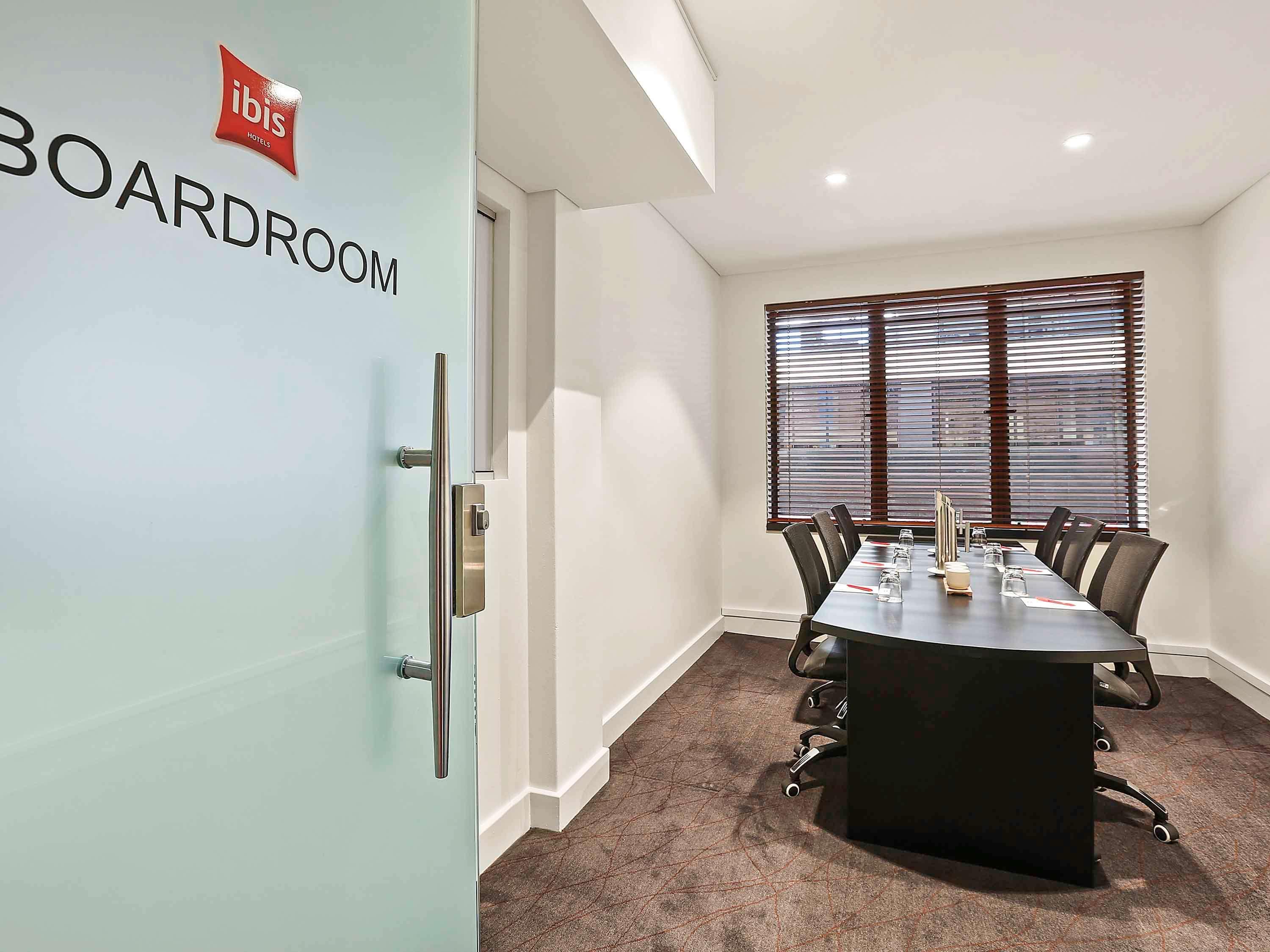 Ibis Sydney World Square Hotell Exteriör bild