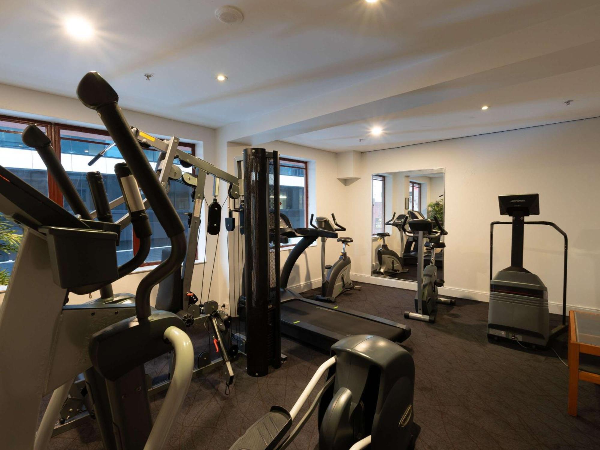 Ibis Sydney World Square Hotell Exteriör bild