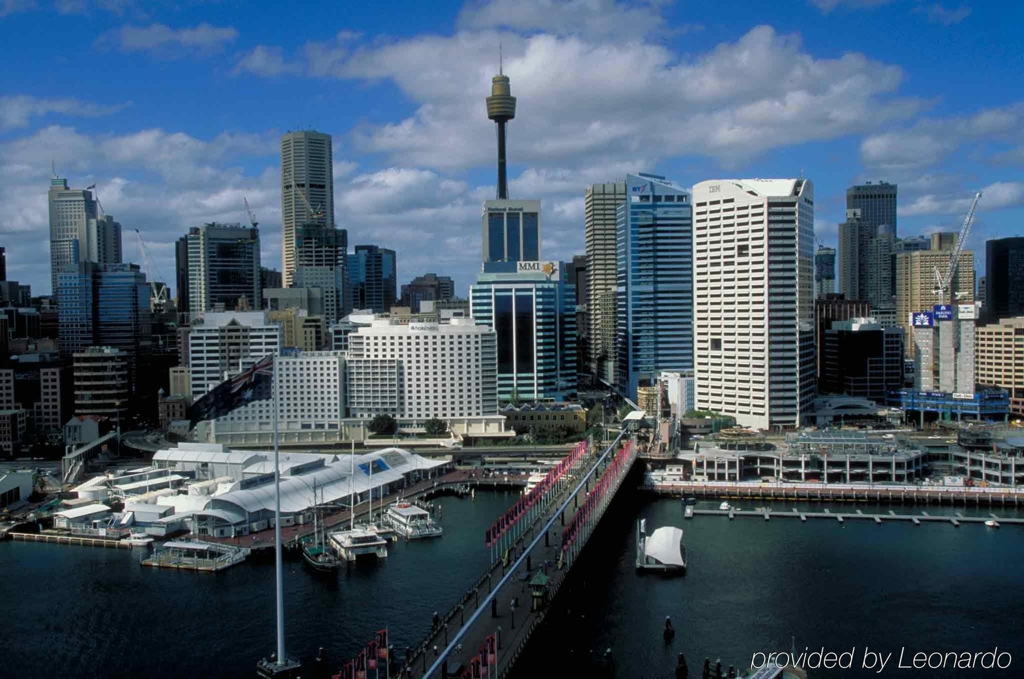 Ibis Sydney World Square Hotell Exteriör bild